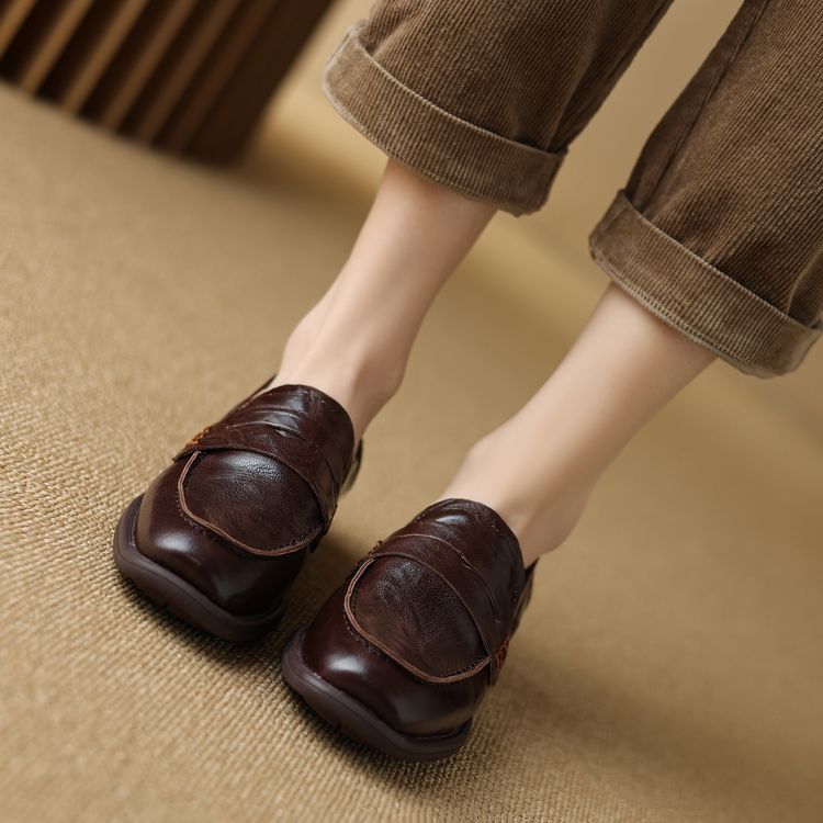 Women's Retro Flat Shoes in Brown or Black - Style i.html - Image 5